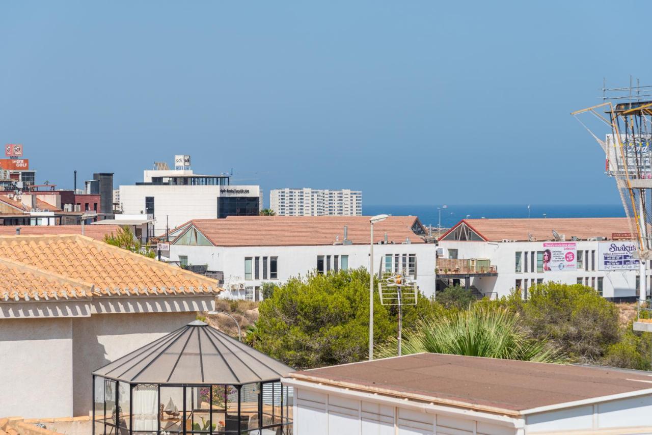 Casa Estaca, Playa Flamenca - And Fantastic Weather Holiday home *